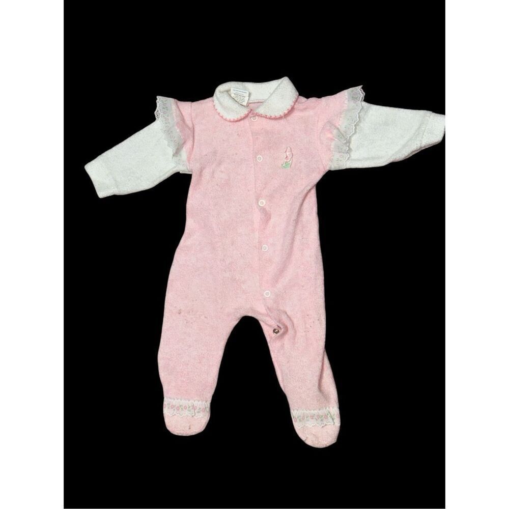 Nice Vintage Romper Pink Lullaby Land Snap Footed Sleepers  floral design size 1